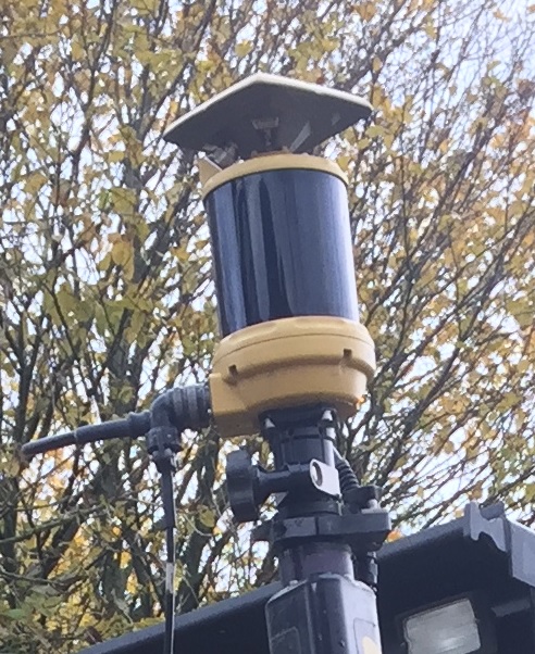 Récepteur millimeter avec antenne GNSS