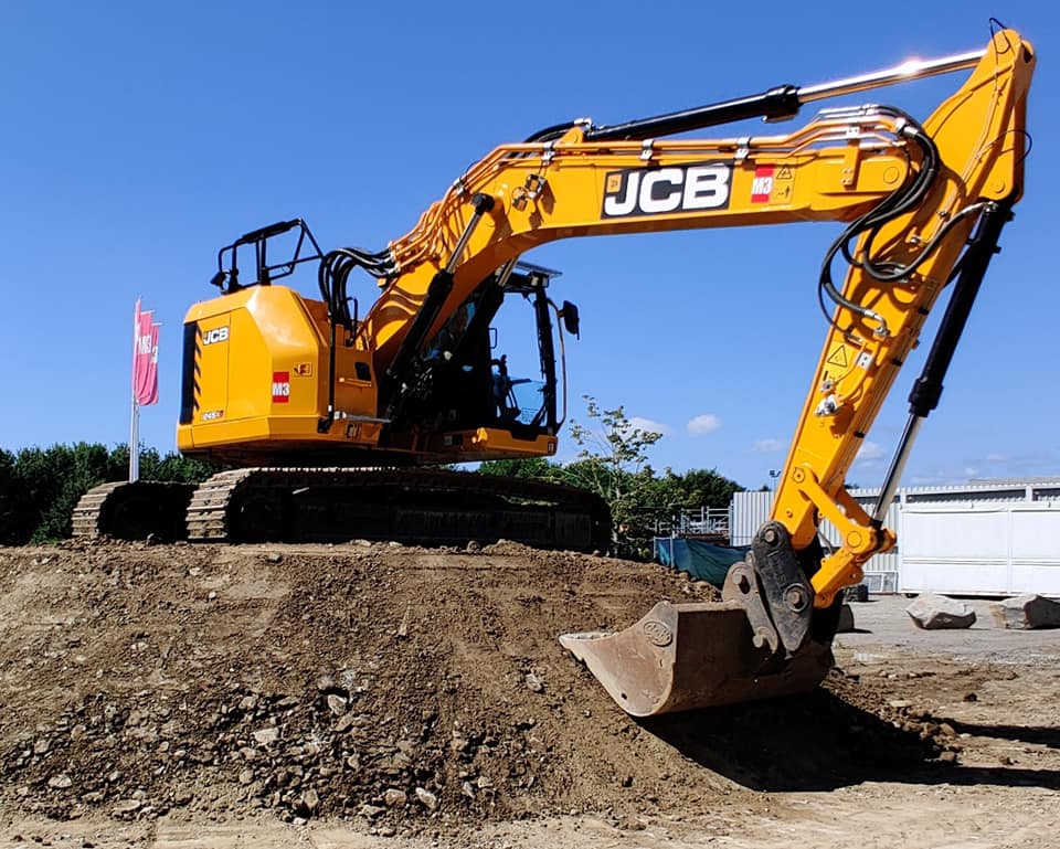 Jcb 215XR (13).jpg