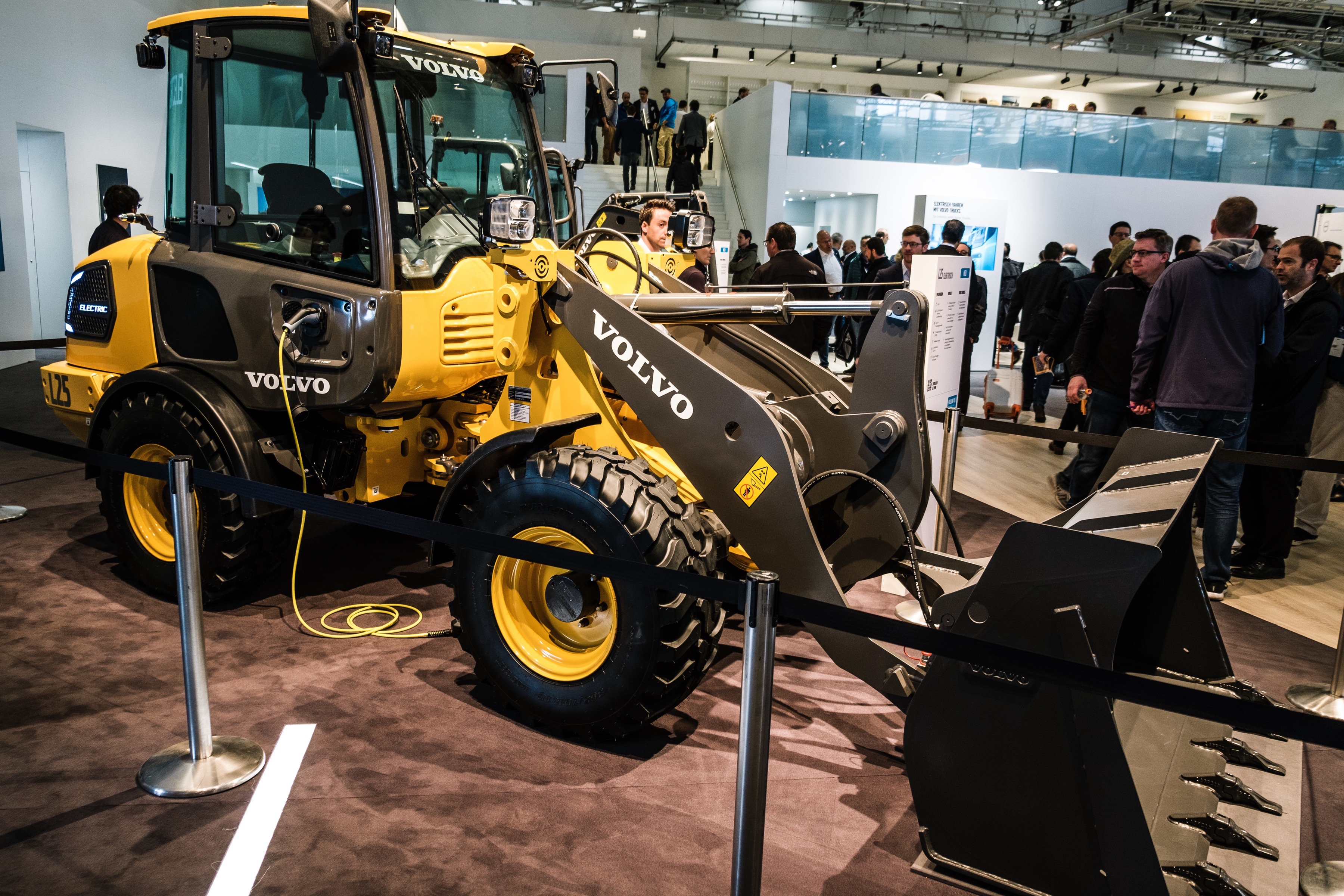 Volvo-L25-electric-wheel-loader-Bauma-20190195.jpeg