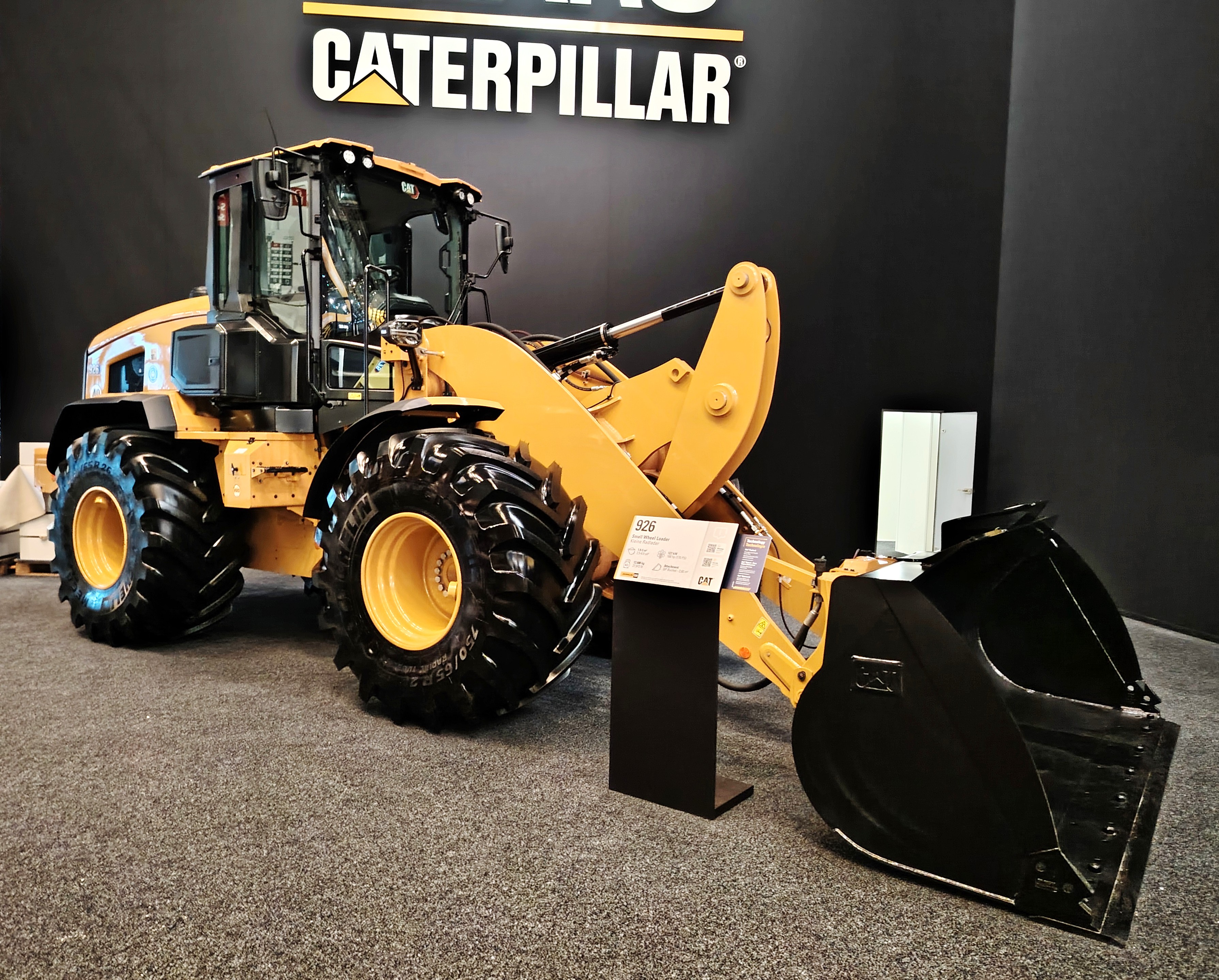 Caterpillar.jpg