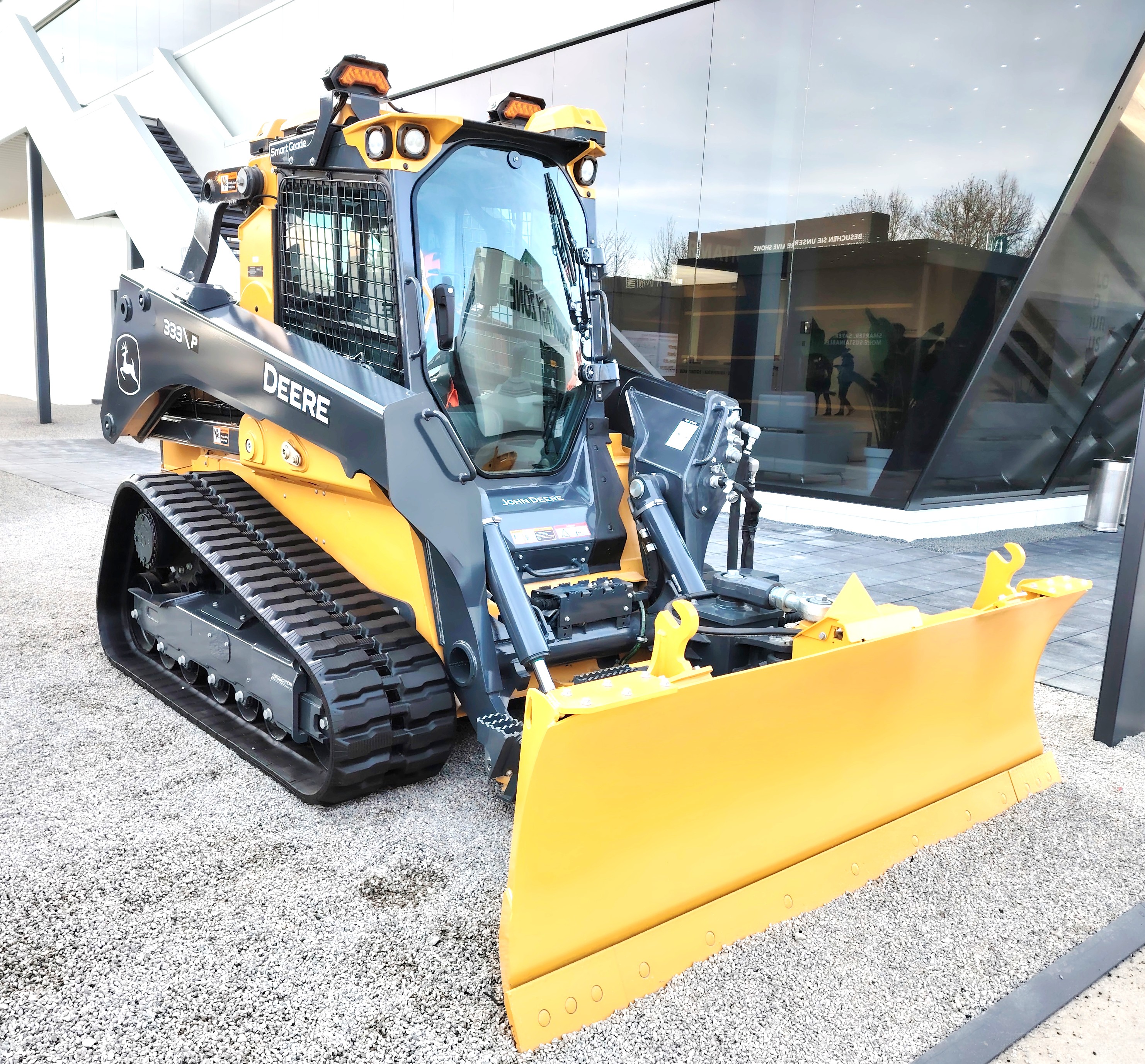 Deere.jpg