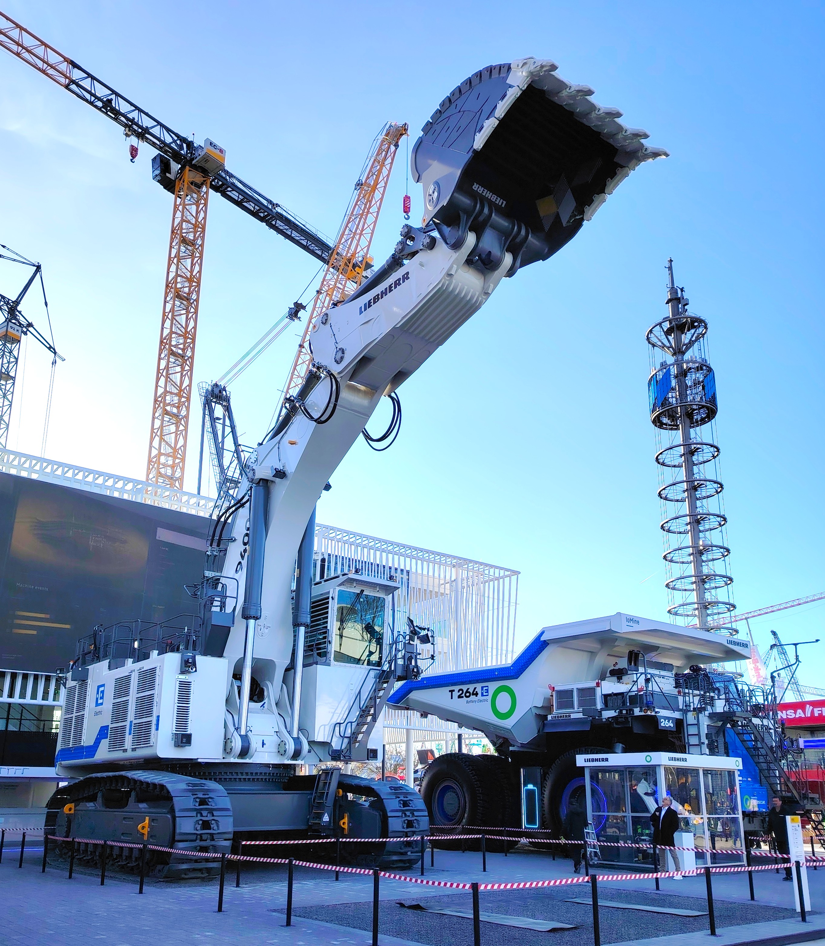 Liebherr.jpg