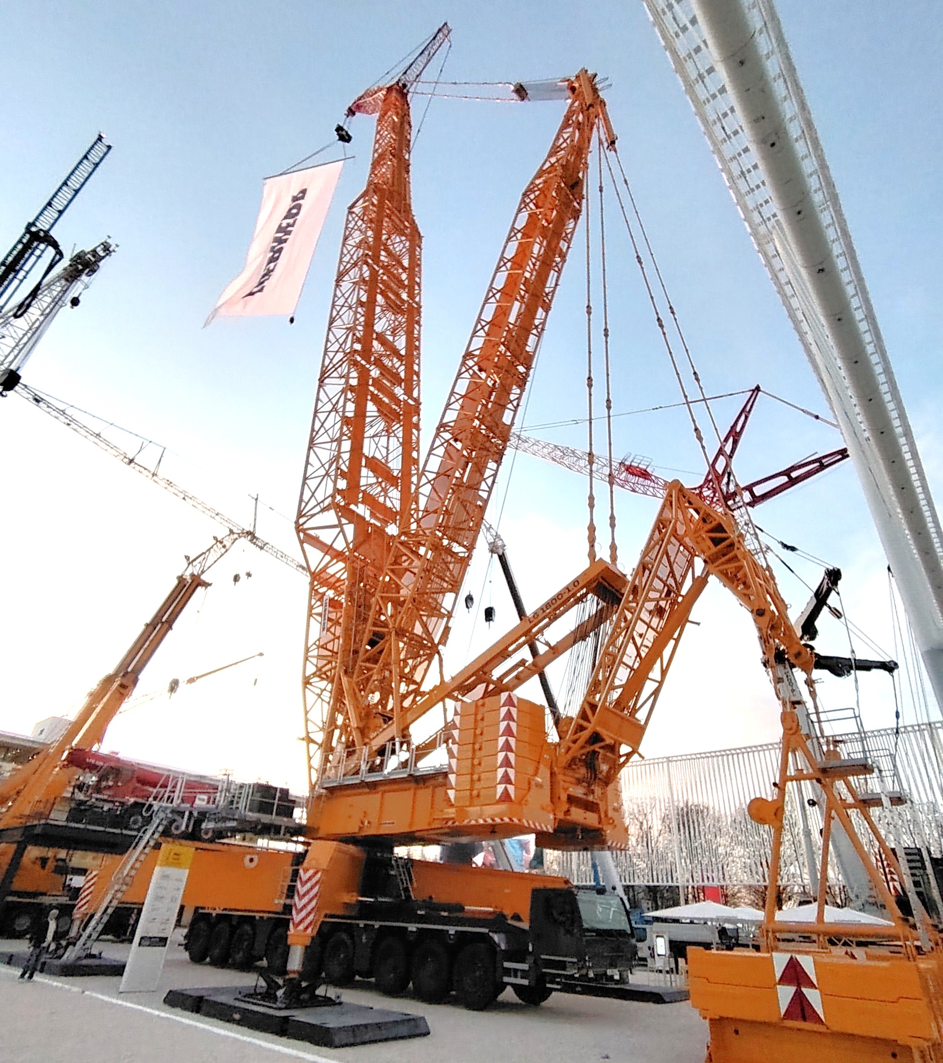 Liebherr.jpg