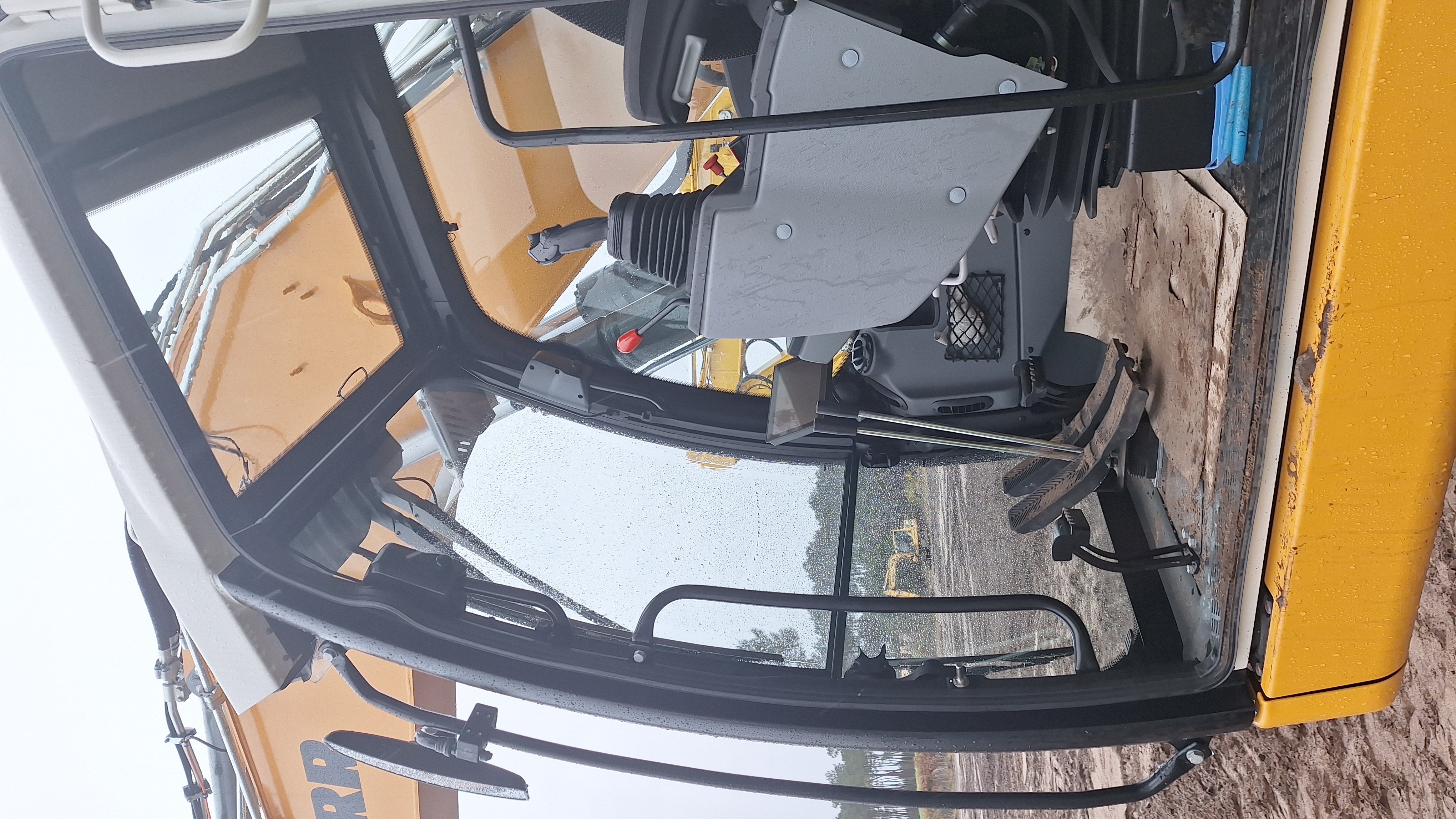 Liebherr 01.jpg